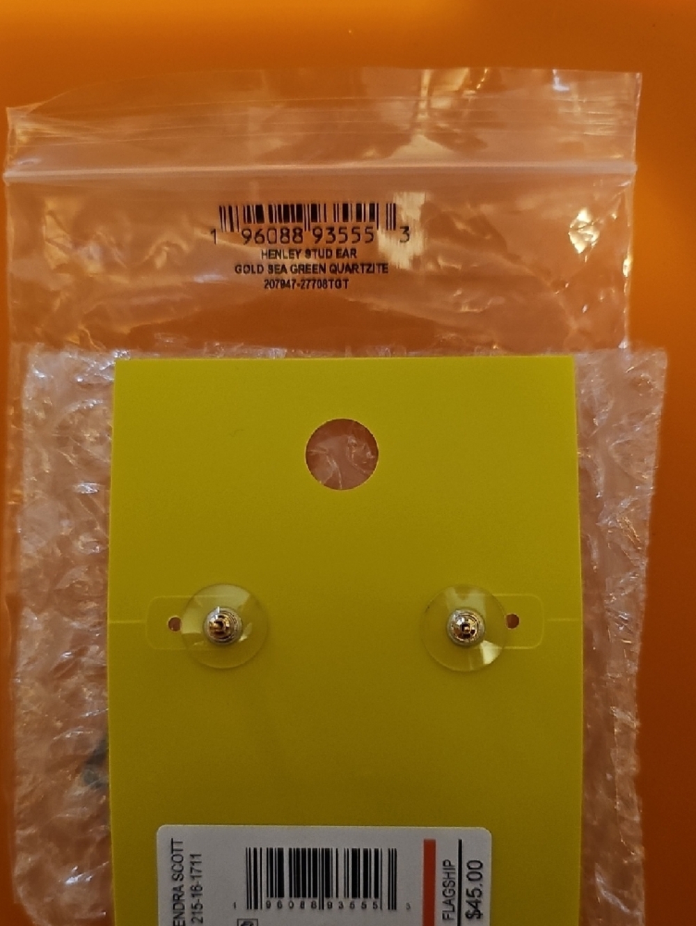 Kendra Scott Gold Sea Green Quartzite Glasd Stud Earrings - Picture 2 of 2